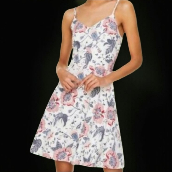 LOFT Dresses & Skirts - LOFT Slip Dress white lined Floral Paisley Print A Line Slip Babydoll Dress Sz 6